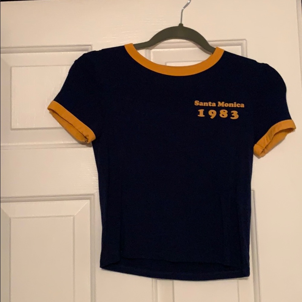 cropped t shirt